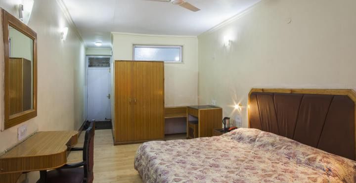 Hotel Pamposh Srīnagar Exteriér fotografie